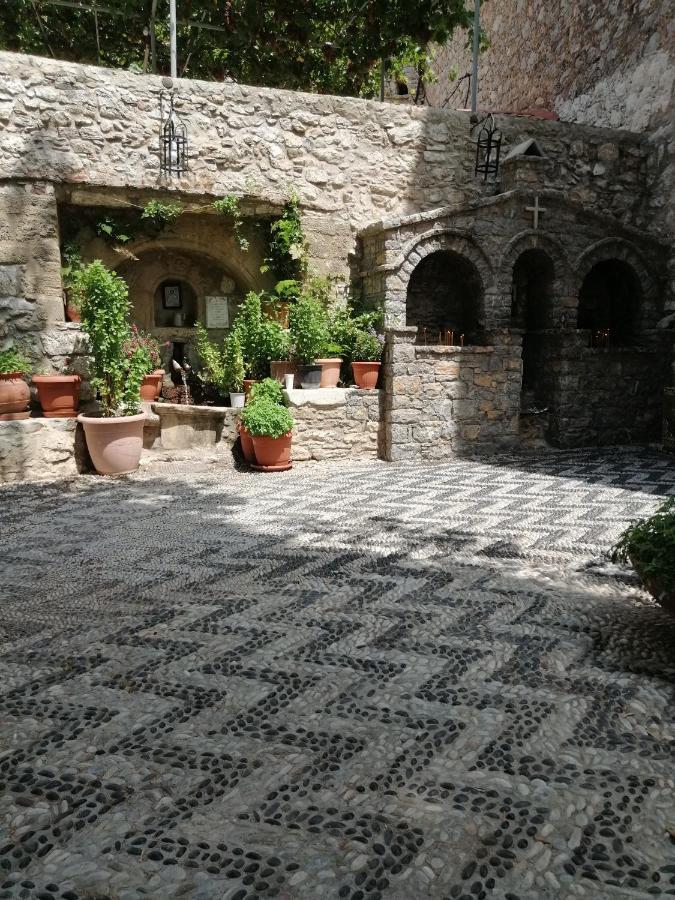 Oasis Livadia (Tilos)